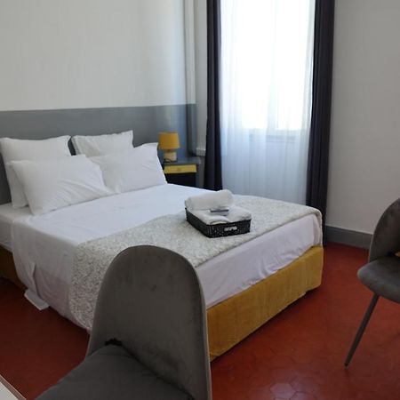 Quartier Des Createurs "La Plaine Cours Julien" Chambre Privee Dans Appartement Menage Frequent Des Parties Commune 마르세유 외부 사진