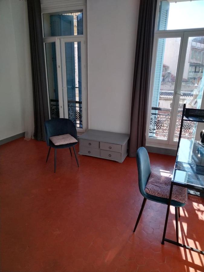 Quartier Des Createurs "La Plaine Cours Julien" Chambre Privee Dans Appartement Menage Frequent Des Parties Commune 마르세유 외부 사진
